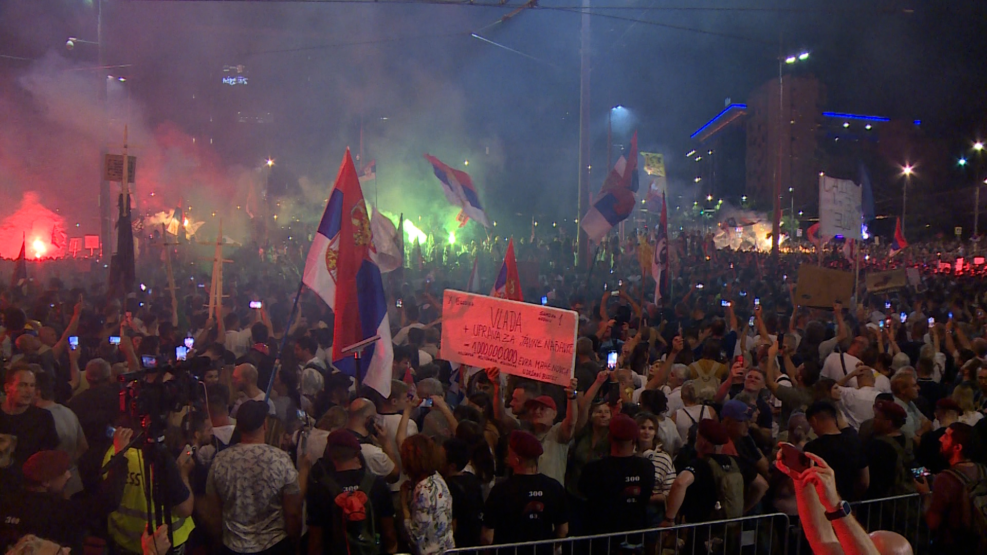 Beograd, studentski protest na Slaviji ,,Vidimo se na Vidovdan'', pokrivanje Beograd, studentski protest na Slaviji ,,Vidimo se na Vidovdan'', pokrivanje